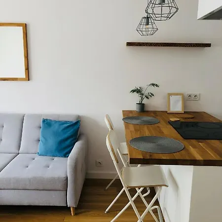 Quiet Ursynow Airport S2